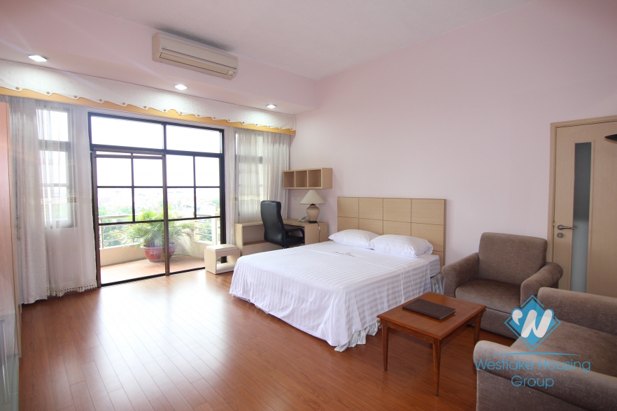 Beautiful studio apartment for rent in Oriental Palace, Tay Ho, Ha Noi