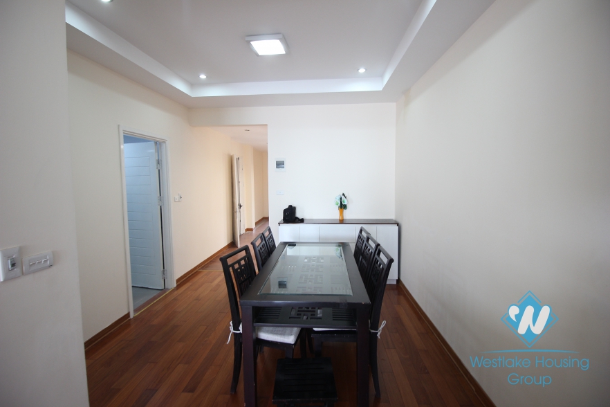An nice apartment with lake view for rent in Tay Ho, Ha Noi