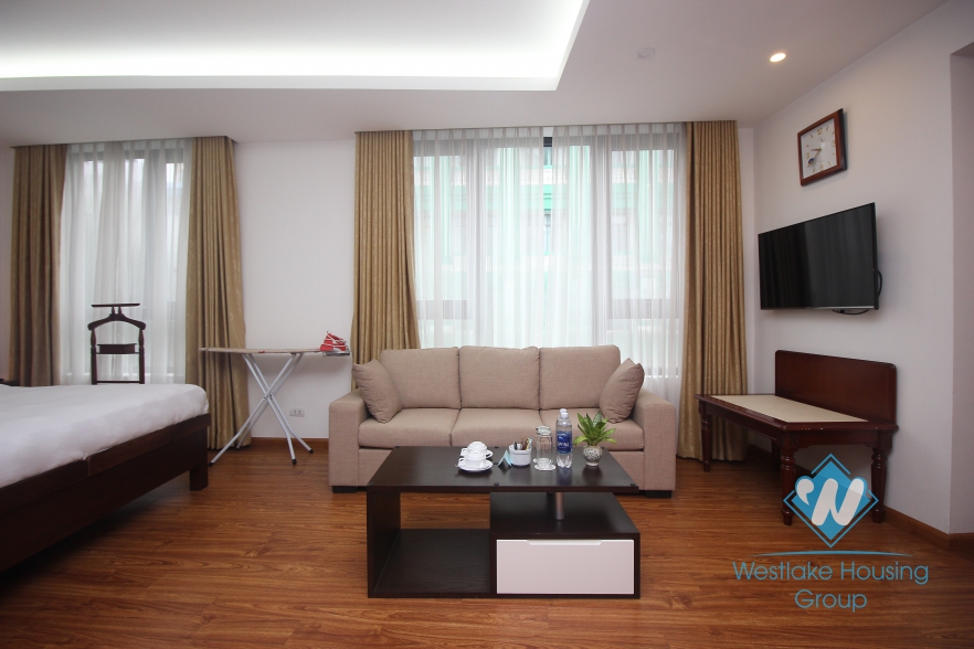Beautiful studio apartment for rent in Hai Ba Trung district 