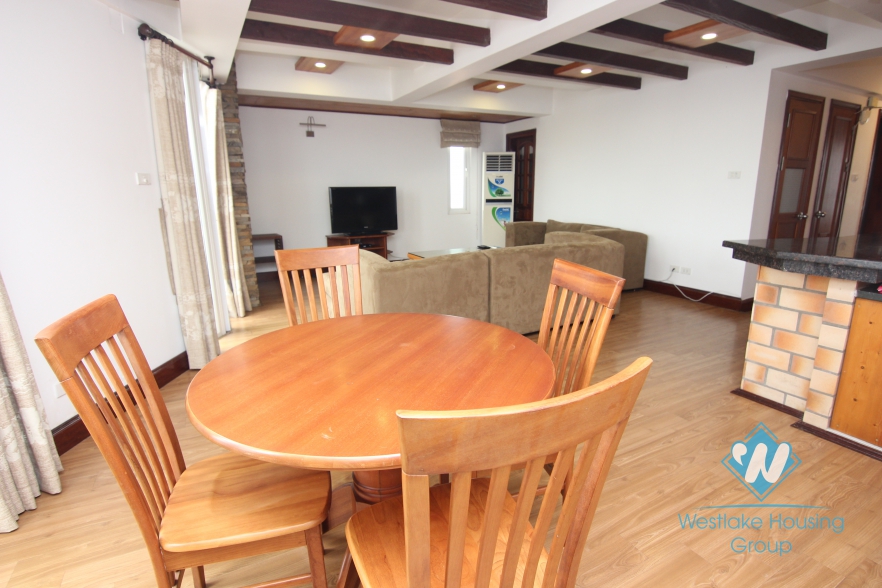 Lake view apartment with 2 bedrooms apartment for rent in Yen Phu area, Tay Ho
