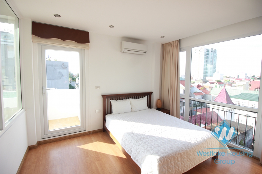 Affordable-luxury apartment for rent on Dang Thai Mai, Tay Ho, Hanoi