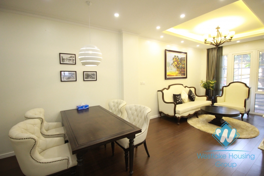 Nice apartment for rent in Hoan Kiem area, Ha Noi