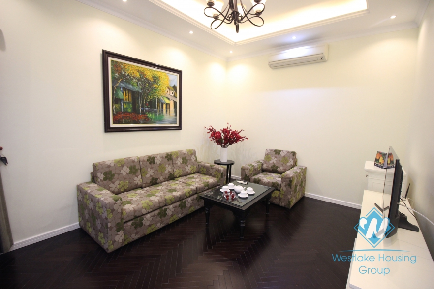 Good two bedrooms apartment for rent in Dong Da district, Ha Noi