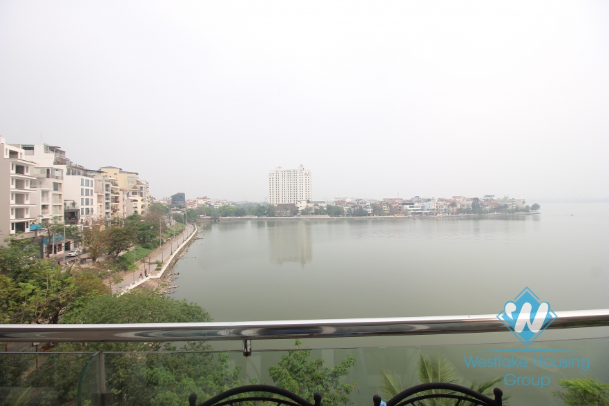 Lakeview apartment for rent in Tay Ho