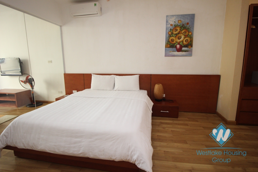 One bedroom service apartment for rent in centre of Hai Ba Trung District