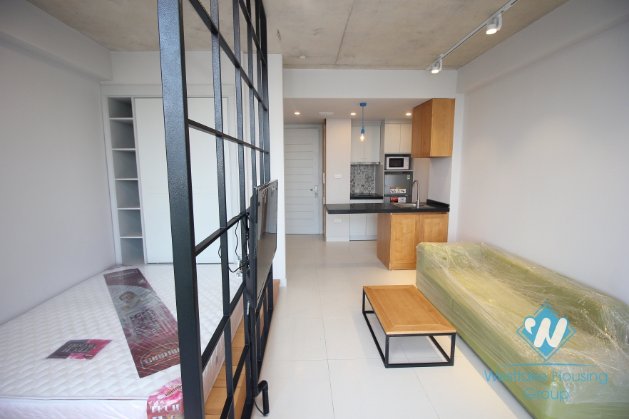 Brand new and bright studio for rent in Ho Ba Mau Hai Ba Trung area