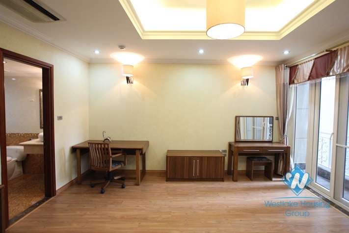 Luxury and nice design apartment for rent in Tay Ho, Ha Noi