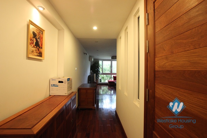 One bedroom apartment with fully furniture for rent in Truc Bach, Ba Dinh, Ha Noi
