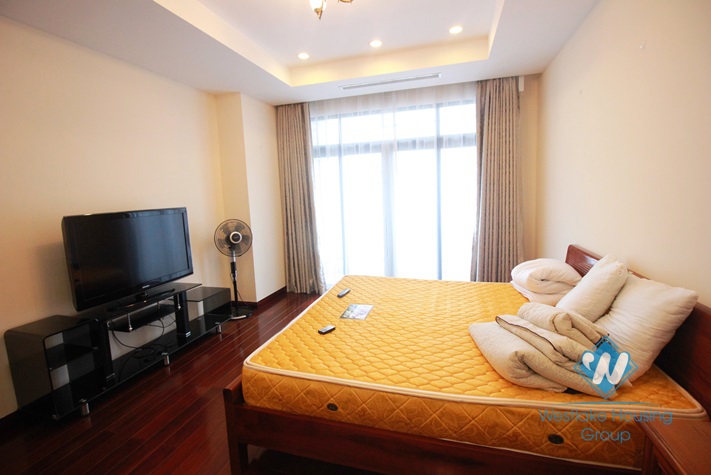 Large size and beautiful apartment for rent in Royal City, Thanh Xuan, Hanoi