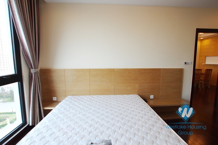 Apartment for rent in Royal city, Thanh Xuan district, Hanoi, high quality apartment for rent price 1100 US$/month