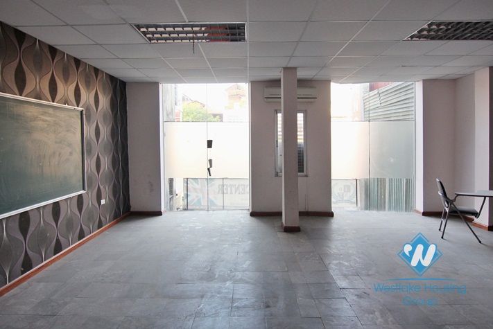 Big office house for rent in Tay Ho, Hanoi