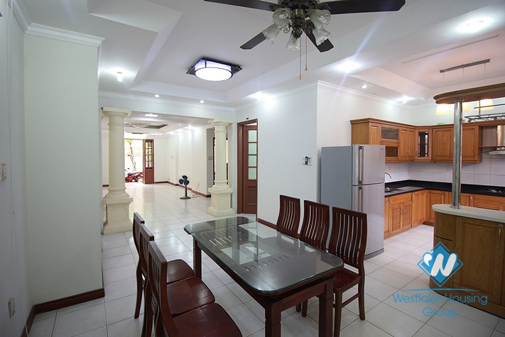 Stunning and luxurious house for rent in Tay Ho, Hanoi 