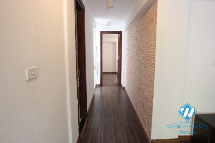 Serviced apartment available for lease in Dang Thai Mai street, Tay Ho, Hanoi