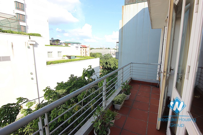 Cheap rental offer 02 bedrooms apartment in Tu Hoa, Tay Ho, Hanoi, Vietnam for lease