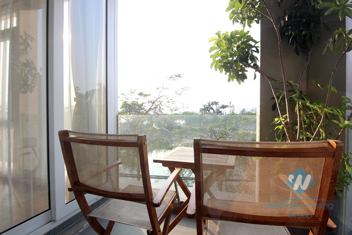 Lake view apartment for rent in Dang Thai Mai, Tay Ho, Ha Noi