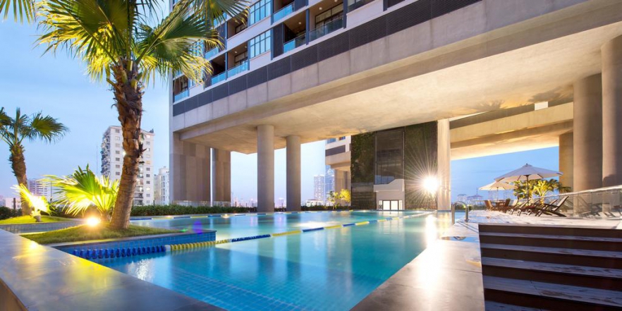 Executive high rise condo apartment for rent in Dolphin Plaza Cau GIay