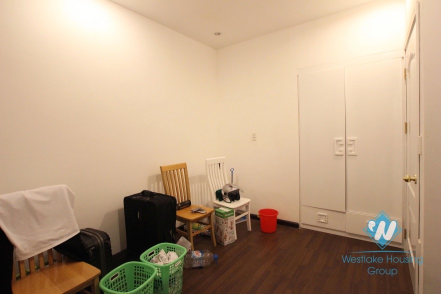 2 bedroom apartment with lake view in Nhat Chieu Tay Ho