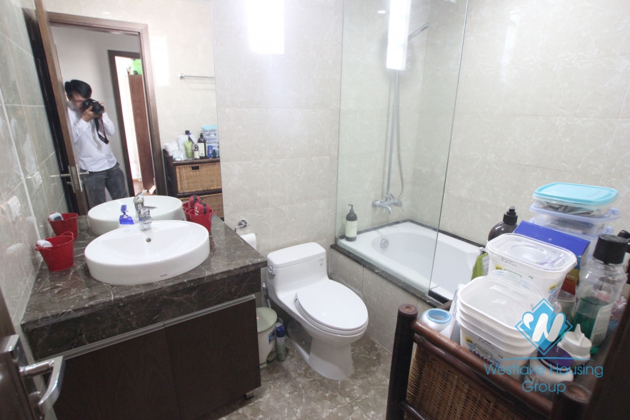 Lake view apartment with 2 bedroom for rent in To Ngoc Van st, Tay Ho, Ha Noi