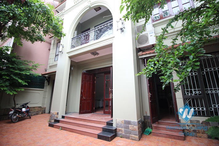 Furnished house front patio for rent in Dang Thai Mai alley, Tay Ho, Hanoi