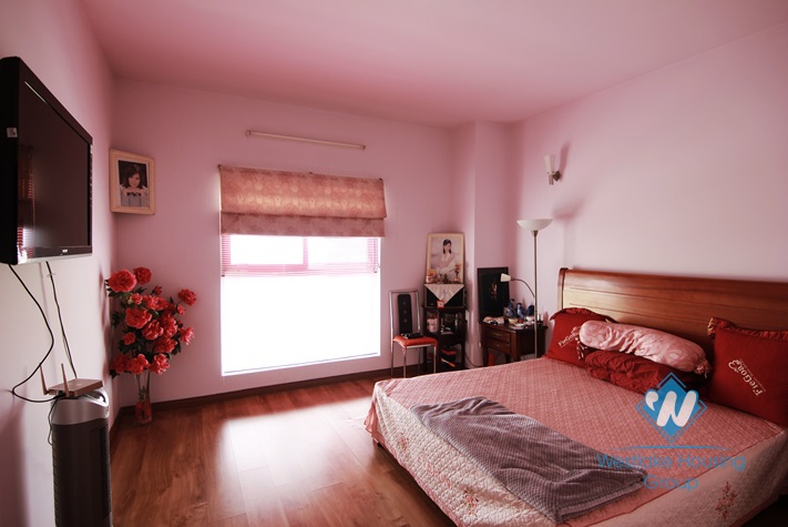 Nicely decorated apartment for rent in Vuon Dao(Peach Garden), Lac Long Quan, Tay Ho, HN