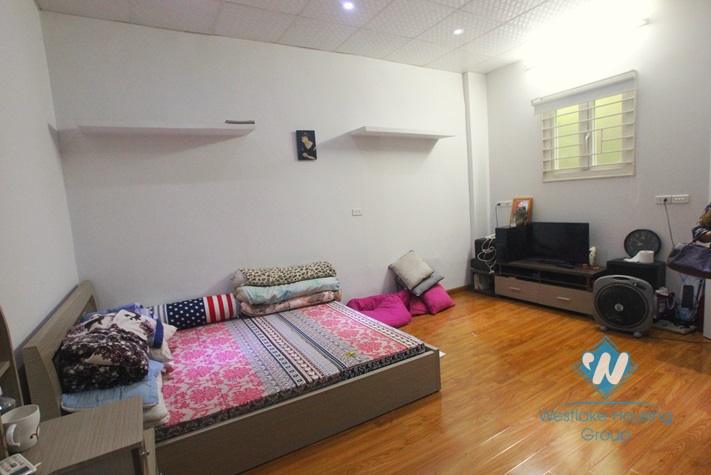 Beautiful apartment but very cheap price for rent in An Duong, Tay Ho, Hanoi