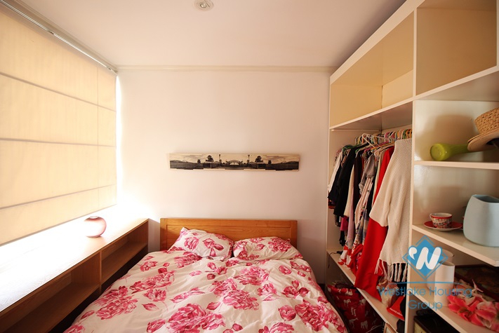 Wonderfull view 2 bedrooms apartment for rent in Tay Ho area.