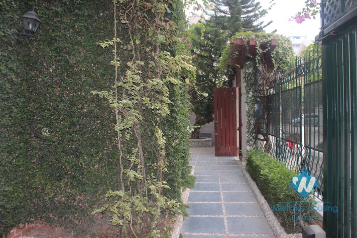 Modern and beautiful house for lease in Tay Ho district, Hanoi