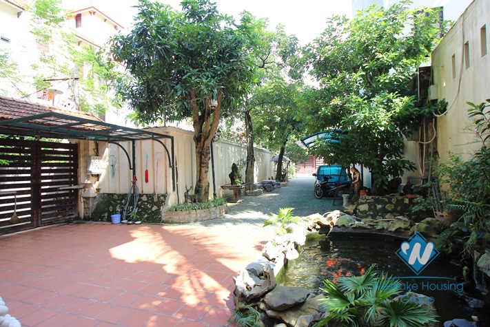 Beautiful house with big garden and swimming pool for lease in An Duong Vuong St, Tay Ho District, Ha Noi