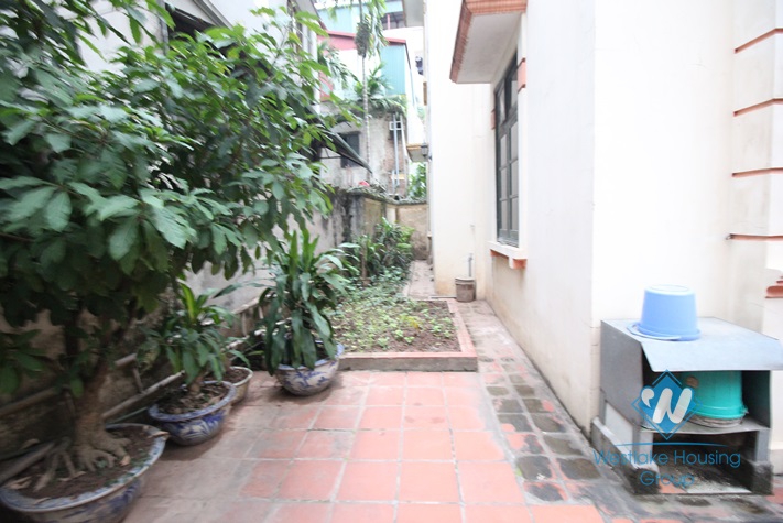 Inexpensive large house with garden and rooftop terrace for rent in Tay Ho, Hanoi