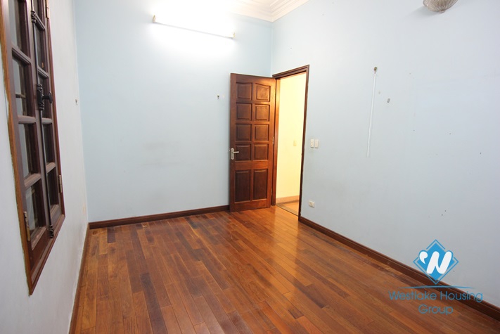 Nice unfurnished house for rent in Tay Ho Area