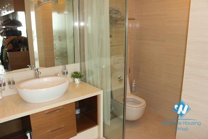 Nice and modern apartment for rent in Ciputra, Tay Ho, Ha Noi