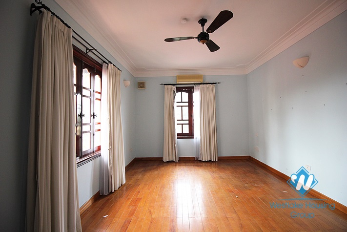 Gorgeous villa with swimming pool for rent in Tay Ho, Hanoi