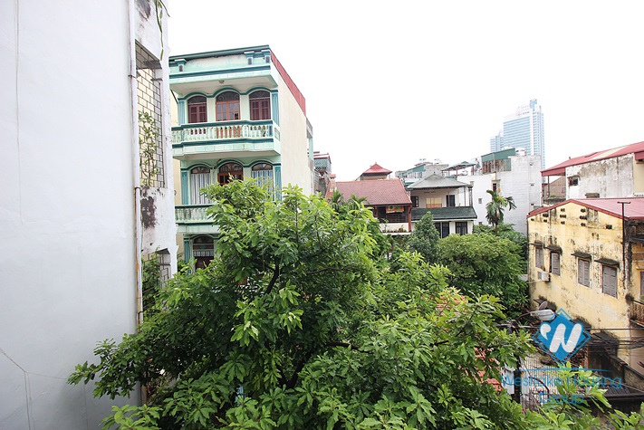Spacious house with large court yard for rent in Tay Ho, Ha Noi