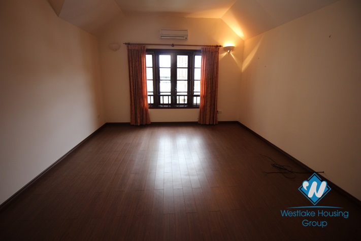 Charming house located in a quiet area with swimming pool and 5 bedrooms for rent in Westlake Tay Ho, Hanoi, Vietnam