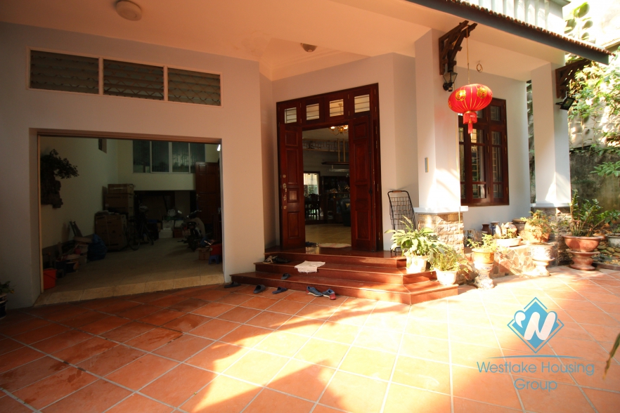 A beautiful villa house for rent near Ngoc Khanh, Kim Ma, Ba Dinh