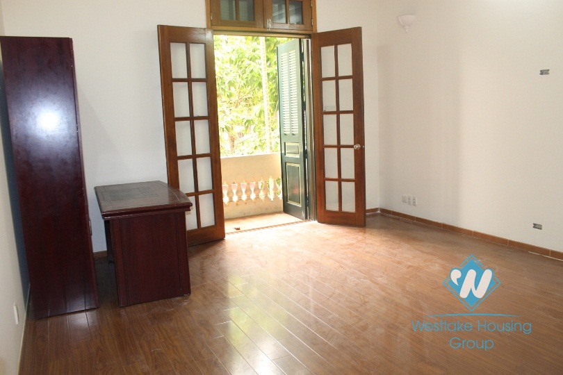 Nicely spacious house for rent in Ton Duc Thang st, Dong Da district, Hanoi