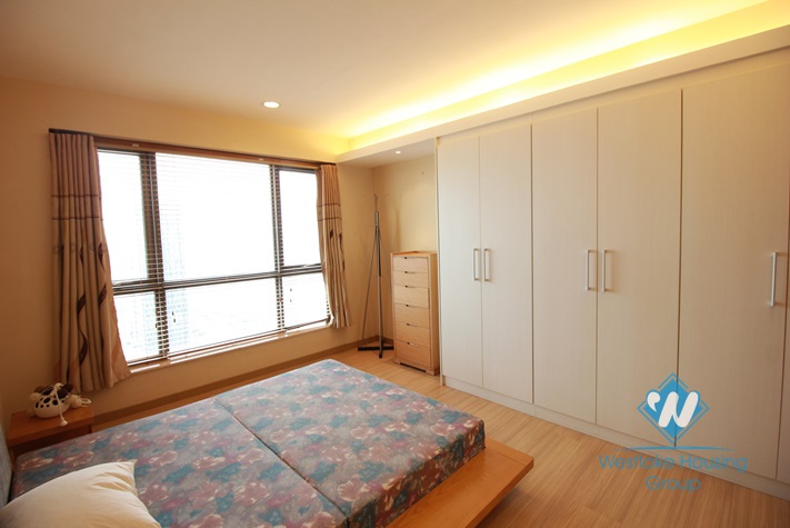 Stunning apartment for rent in Dong Da district, Hanoi. MUST SEE