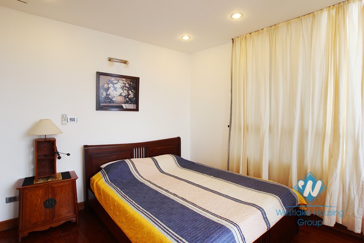 Bright apartment available for rent in Truc Bach area, Ba Dinh, Hanoi, fully furnished.