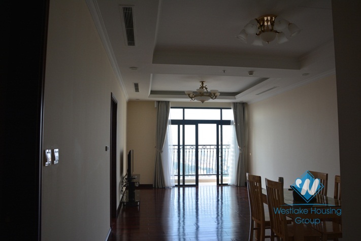 Luxury apartment for rent in Royal City, Thanh Xuan, Ha Noi