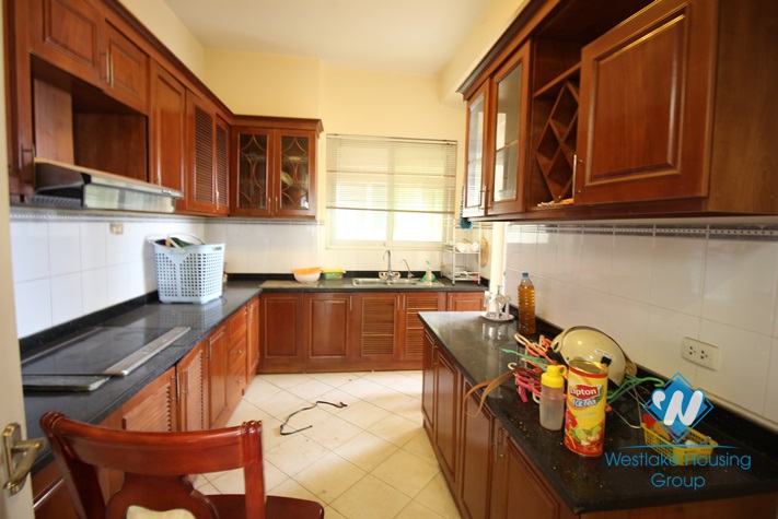 4 bedroom apartment for rent in Ciputra