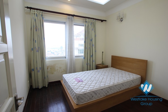 Nice penthouse apartment for rent in E Tower, Ciputra, Tay Ho, Ha Noi