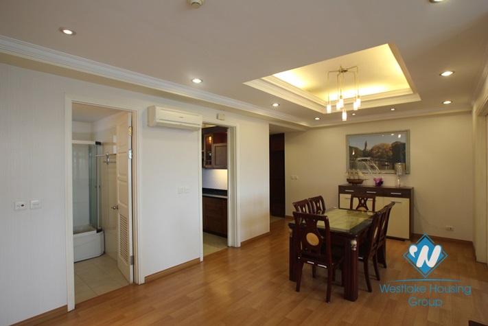 Cosy apartment for lease in Ciputra, E Tower, Tay Ho, Ha Noi