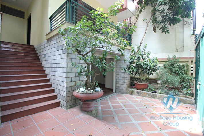 Beautiful villa for rent on Dang Thai Mai, Tay Ho with large ground terrace with greenary, 5 mins walk to Westlake