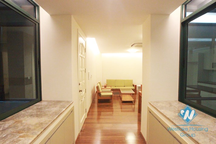 Beautiful lake viewed apartment for rent in Truc Bach lake, Ba Dinh, Hanoi 