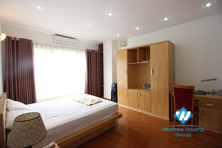 Nice 2 bedroom apartment for rent in Ba Dinh