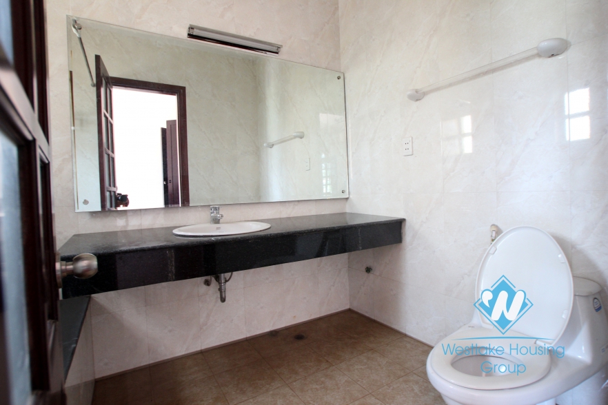Rental house with 4 bedroom and garden in Ciputra Ha Noi