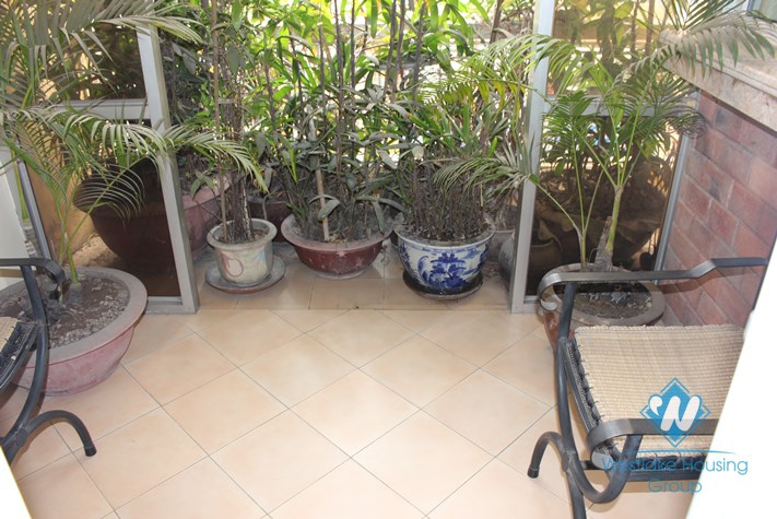 Rental apartment with 2 bedroom for lease in Ba Dinh district, Hanoi