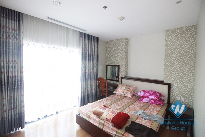 Nice apartment with 03 bedrooms for rent in Hoa Binh Green Tower, Ba Dinh, Hanoi