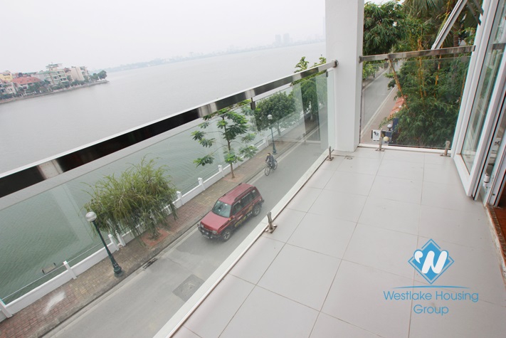 Brand new apartment with lake view for rent in Quang An Street, Tay Ho, Ha Noi