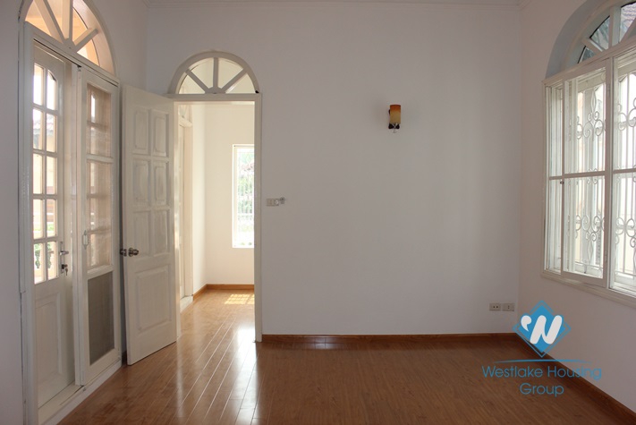 Bright renovated house with 3 bedroom and a huge garden for rent in Westlake Tay Ho, Ha Noi